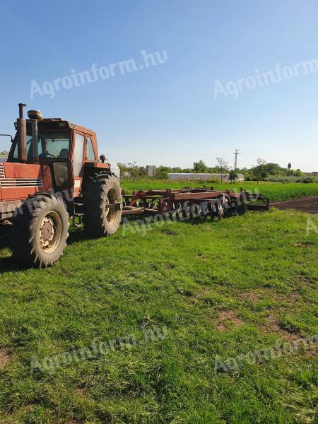 Fiat 1880 tractor