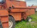Combine IH 321 (International)