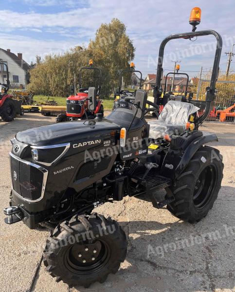 New Captain 263 4WD small tractor with wide wheels