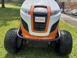 STIHL RT 6217 ZL típusú fűnyíró traktor