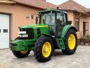 John Deere 6630 tractor