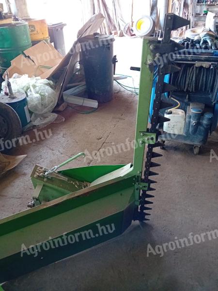 John Deere R table side table for sale