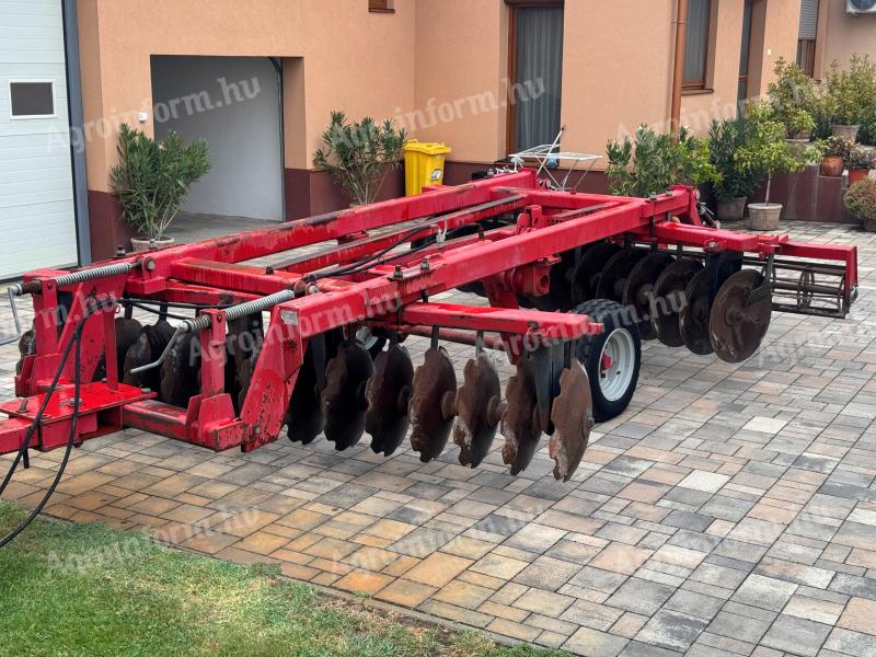 Metalwolf 3,2 m trailed V-disc