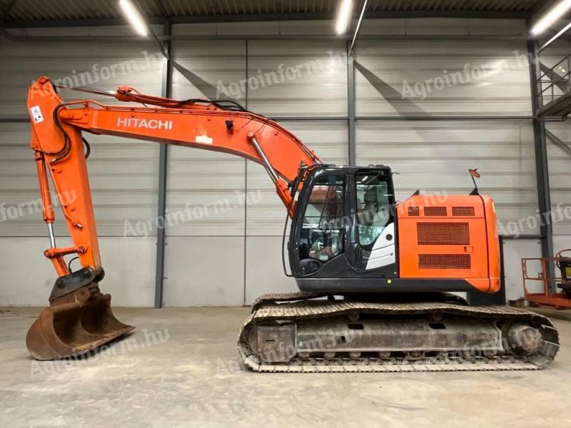 Achi ZX 225 US R LC-5 / 2016 / 12.009 hours / Leasing from 20%