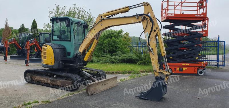 Yanmar Vio 50-U gumihevederes forgókotró gép