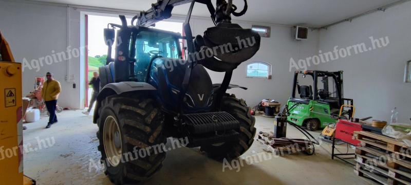 VALTRA T234 A + JAKE 804