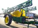 John Deere 740i field trailed sprayer