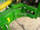 John Deere 740i field trailed sprayer