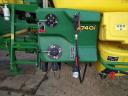 John Deere 740i field trailed sprayer
