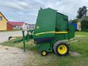 John Deere 852 Ballenpresse