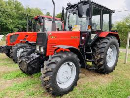 MTZ-820.4 traktor