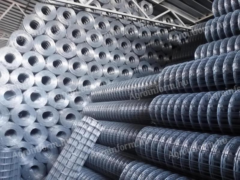 Fence at the BEST! Woven wire, wire mesh, wild net, wire fence, post, gate