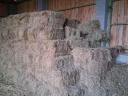 Eating straw, hay in small cubes