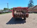 Brantner type 452, 4.6 tonne, 2 recumbent cylinder fertiliser spreader