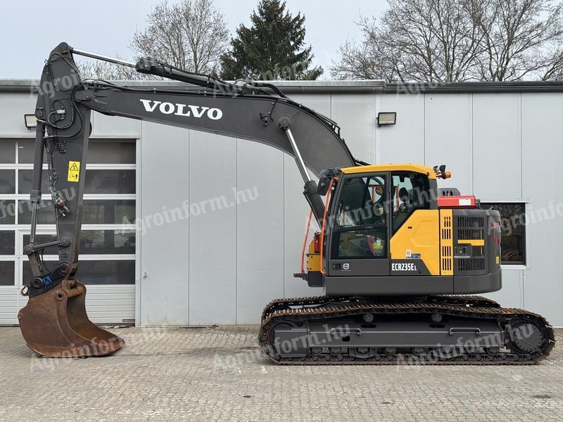 Volvo ECR 235 EL / 2018 / 5 639 hours / Leasing from 20%