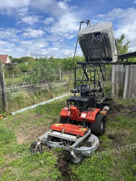 Lawnmower tractor - Grillo DS700