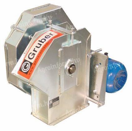 Grain handling with serrated and chain hoist