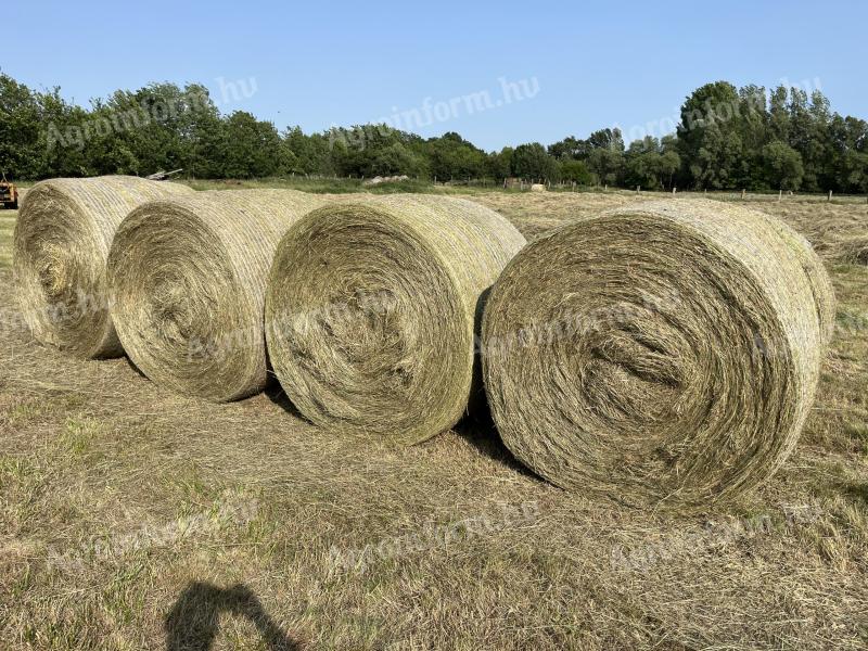 Rete hay bale