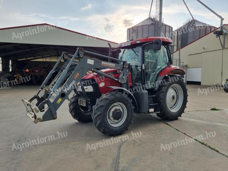Case IH Maxxum 115 with front loader