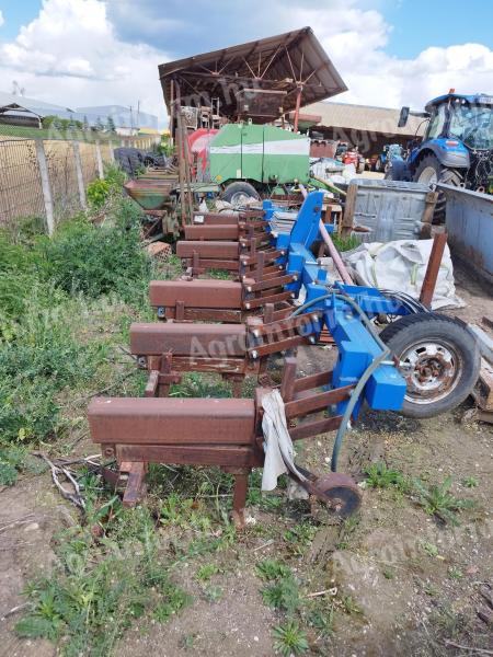 Omicron row crop cultivator