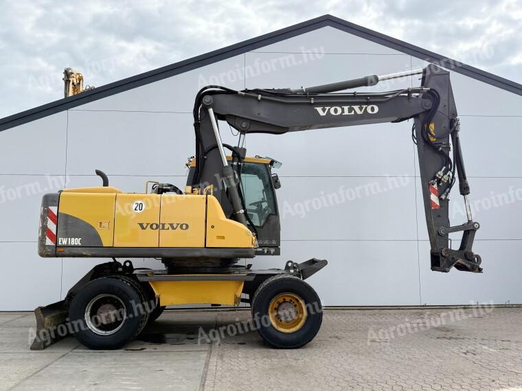 Volvo EW180C / 2011 / 8.826 hours / Leasing from 20%