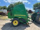 John Deere 854 MaxiCut baler