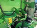 John Deere 854 MaxiCut baler