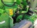 John Deere 854 MaxiCut baler