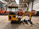 JCB 15 C-1 / 2019 / 909 ur / zakup od 20%