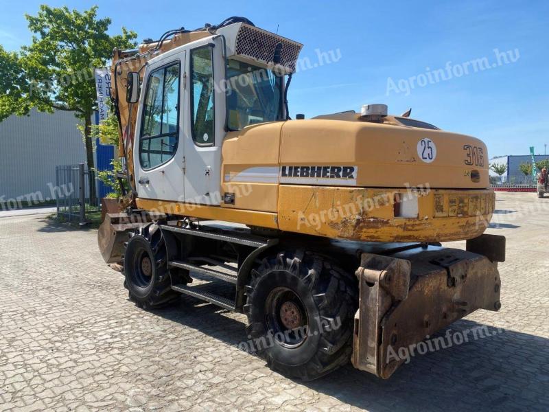 Liebherr A316 / 2004 / 10 782 operating hours / Leasing from 20%