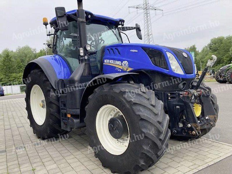New Holland T7.275 tractor