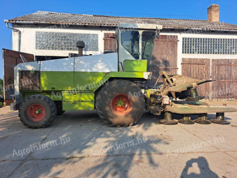 Jaguar 690 SL + 8100 Class Corto scythe combination