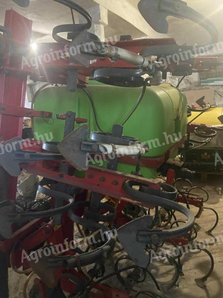 For sale Kongskilde Vibro Crop row crop cultivator