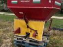 Fertiliser spreader 1500 l