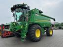 John Deere T670i