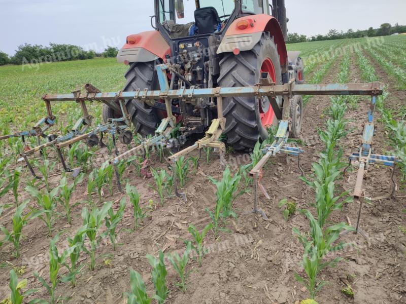 Row cultivator