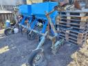 Row cultivator