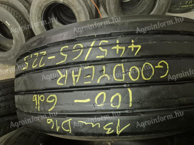 Predaj použitých pneumatík pre nákladné vozidlá/návesy s rozmerom 445/65 R22.5