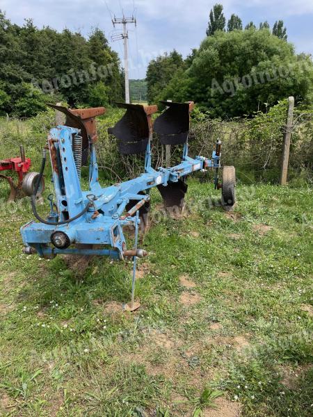 Lemken Opal 110 reversible plough