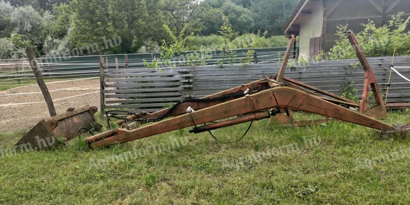 MTZ front loader / stork loader