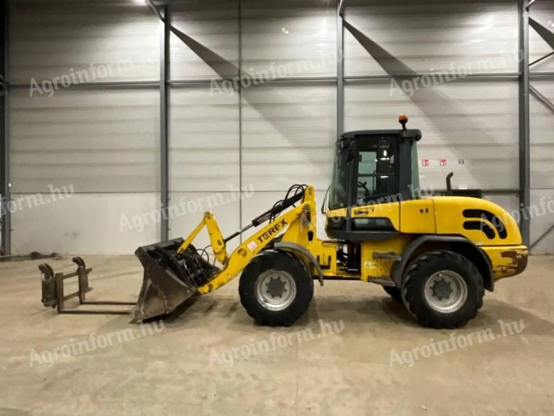 Terex TL 100 / 2009 / 4 134 hours / Leasing from 20%