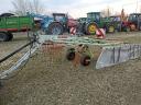 Claas Liner 470 T trailed tandem wheel tractor