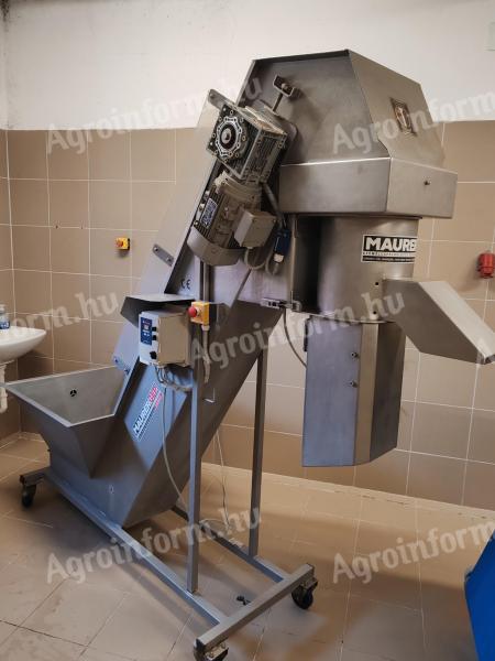 Fruit washer with grinder
