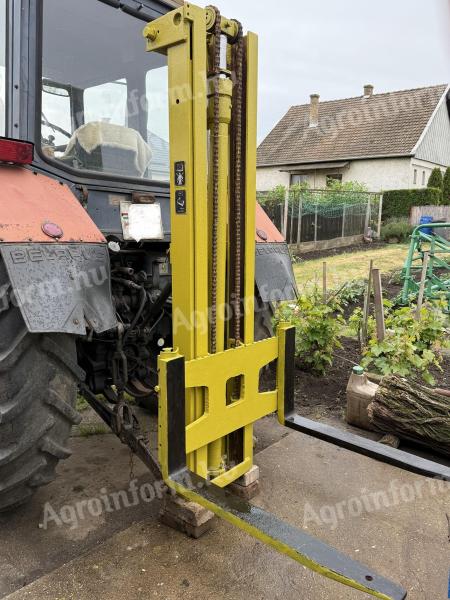 Forklift (forklift)
