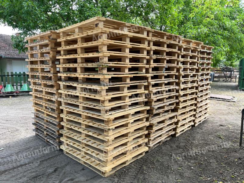 Used, heavy-duty wooden pallets