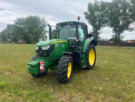 John Deere 6120M