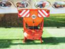 Dexwal PK suspended salt spreaders, with 550 - 1200 litre capacity