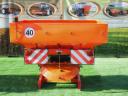 Dexwal PK suspended salt spreaders, with 550 - 1200 litre capacity