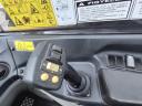 Caterpillar 407 telescopic handler