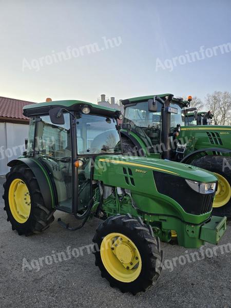 John Deere 5100GF tractor